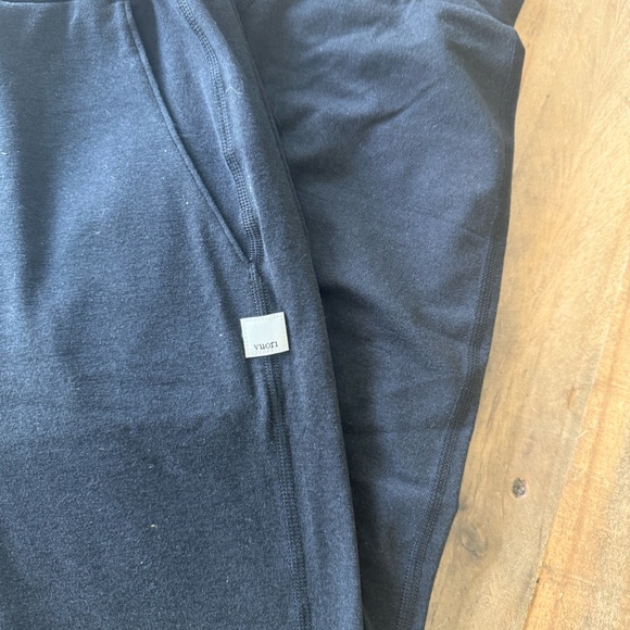 VUORI  Performance Jogger Black - Large - Picture 3 of 4